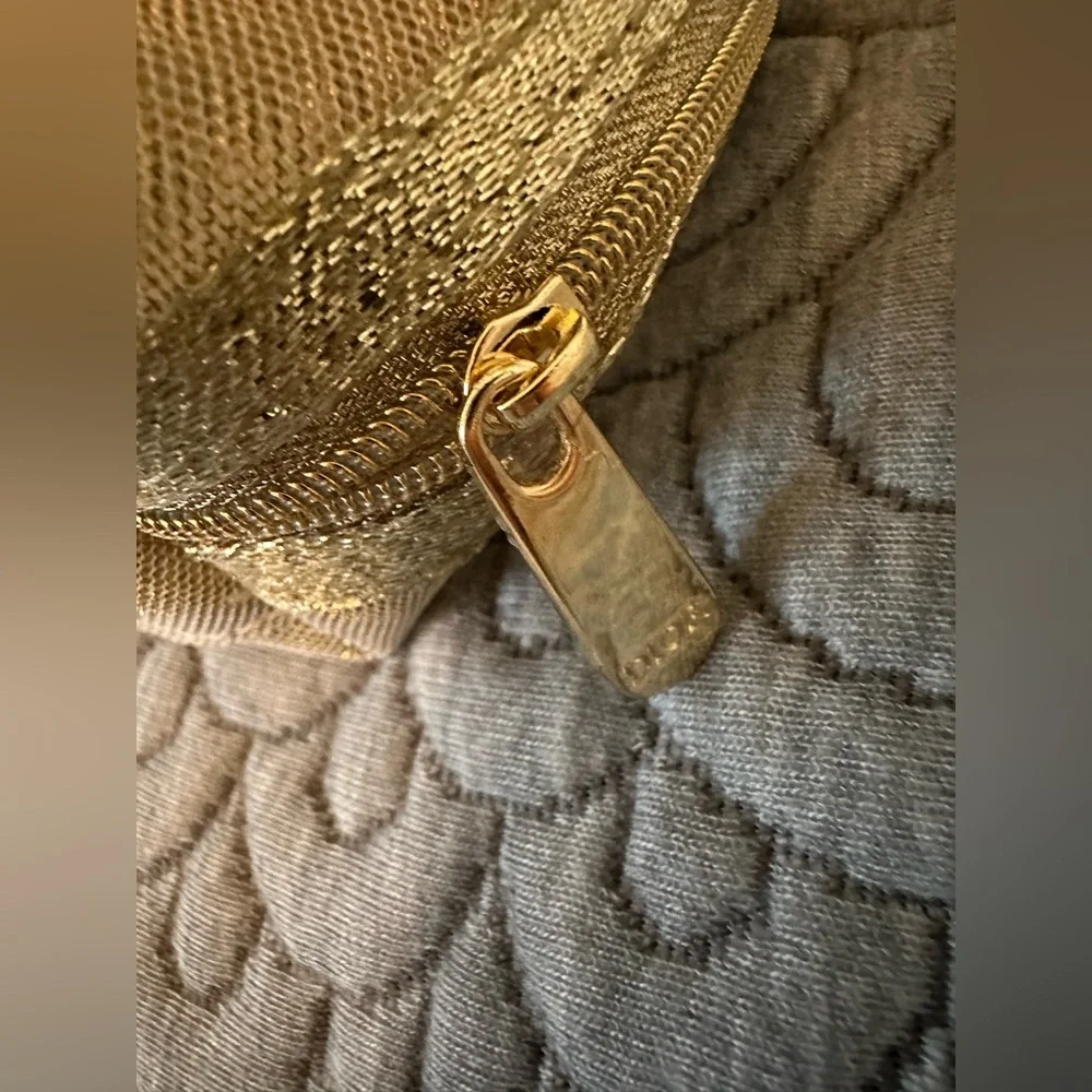 NEW⭐️DIOR Beauty Gold Mesh Embroidered Cosmetic Pouch - Picture 3 of 8